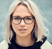 Swiss singer Stefanie Heinzmann